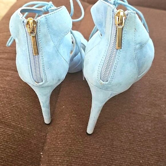 Madden Girl Strappy Sandals Blue Suede Look Size 8.5 - Picture 4 of 6